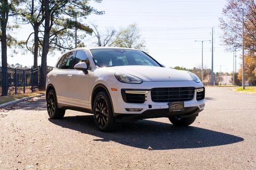 2015 Porsche Cayenne Turbo