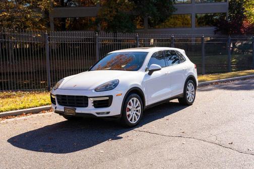 2015 Porsche Cayenne Turbo