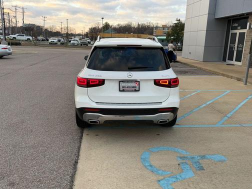 2022 Mercedes-Benz GLB 250 4MATIC