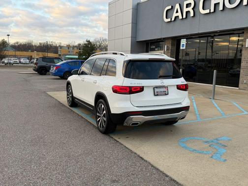 2022 Mercedes-Benz GLB 250 4MATIC