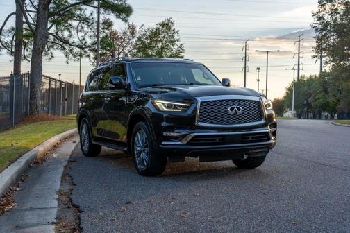 2021 INFINITI QX80 Luxe