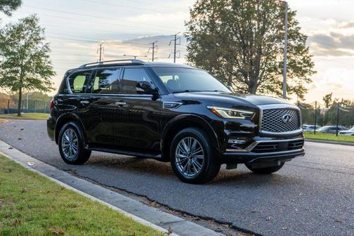 2021 INFINITI QX80 Luxe