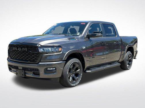 Diamond Black Crystal Pearlcoat 2026 RAM 1500 Warlock Crew Cab 4x4 5'7' Box
