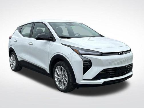 Summit White 2027 Chevrolet Bolt LT