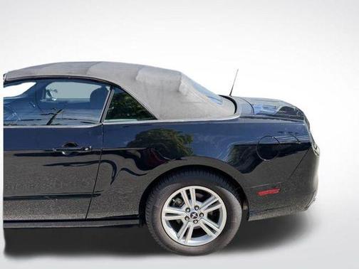 Black 2014 Ford Mustang V6