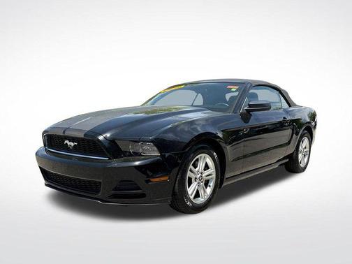 Black 2014 Ford Mustang V6