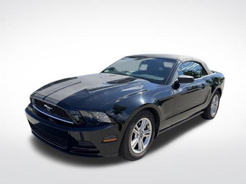 Black 2014 Ford Mustang V6