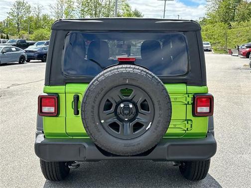 2025 Jeep Wrangler Sport