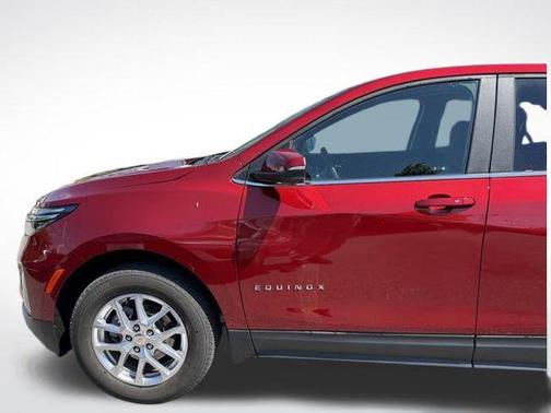Radiant Red Tintcoat 2023 Chevrolet Equinox 1LT