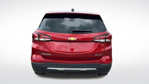 Radiant Red Tintcoat 2023 Chevrolet Equinox 1LT