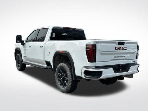 Summit White 2026 GMC Sierra 3500 AT4