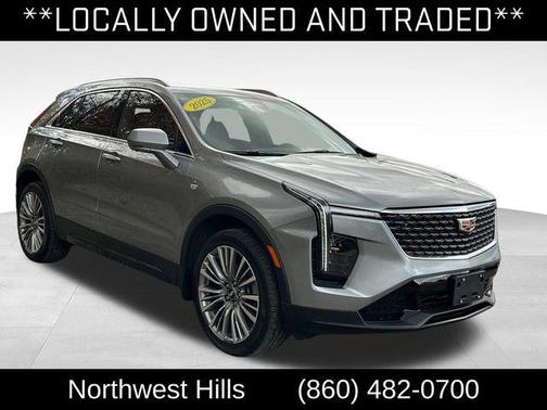 2025 Cadillac XT4 Premium Luxury