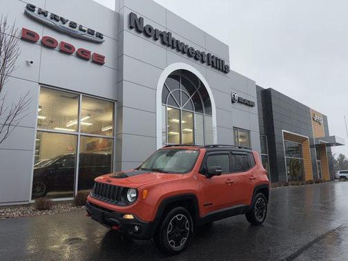 2016 Jeep Renegade Trailhawk