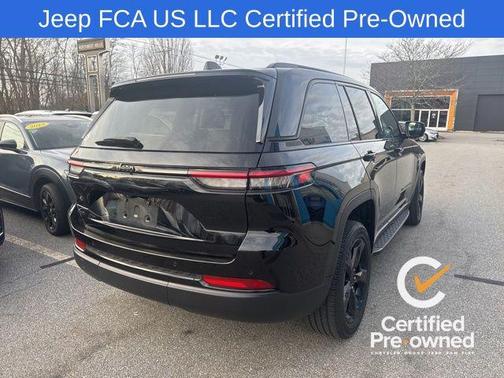 2023 Jeep Grand Cherokee Altitude