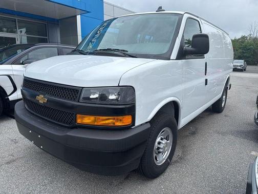 2024 Chevrolet Express 2500 RWD 2500 Regular Wheelbase WT