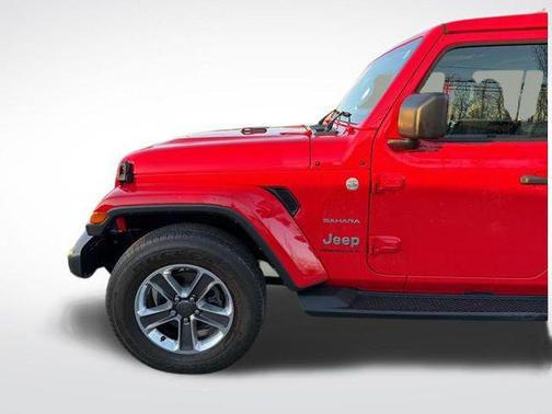 2023 Jeep Wrangler 4-Door Sahara 4x4