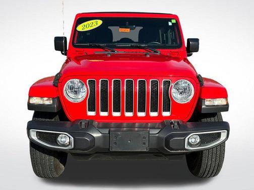 2023 Jeep Wrangler 4-Door Sahara 4x4