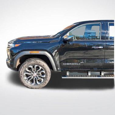 Onyx Black 2025 GMC Canyon Denali