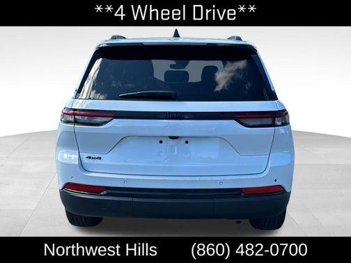 2024 Jeep Grand Cherokee Altitude
