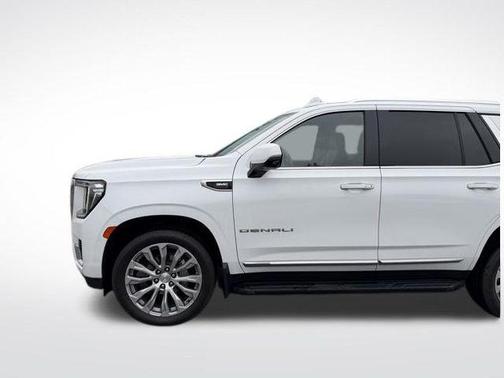 Summit White 2023 GMC Yukon Denali