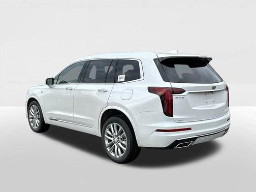 2025 Cadillac XT6 Premium Luxury AWD