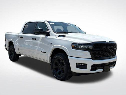 Bright White Clearcoat 2026 RAM 1500 Big Horn/Lone Star