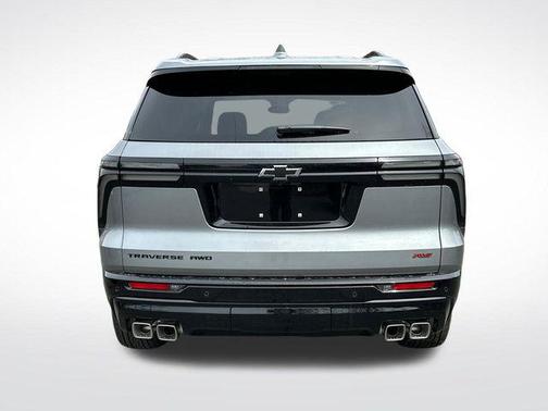 Sterling Gray Metallic 2026 Chevrolet Traverse RS