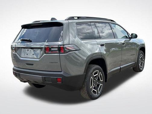 Sting-Gray Clearcoat 2026 Jeep Cherokee Limited