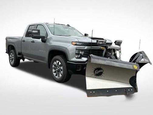 Sterling Gray Metallic 2026 Chevrolet Silverado 2500 Custom