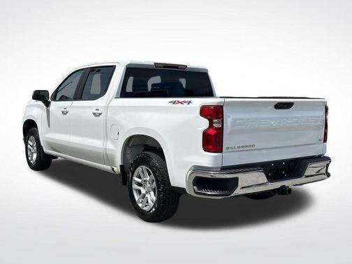 Summit White 2023 Chevrolet Silverado 1500 LT