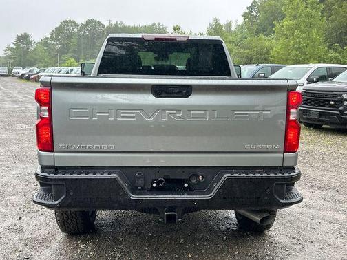 2025 Chevrolet Silverado 2500 Custom