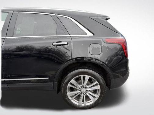 Stellar Black Metallic 2024 Cadillac XT5 Premium Luxury