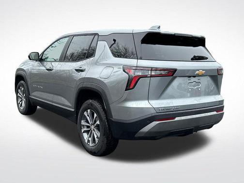 Sterling Gray Metallic 2026 Chevrolet Equinox 1LT