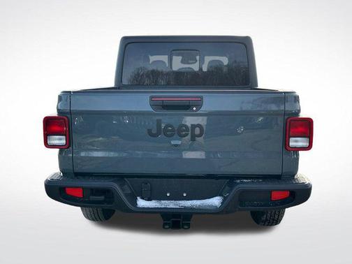2026 Jeep Gladiator Sport S