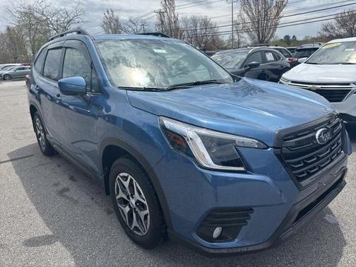 2022 Subaru Forester Premium