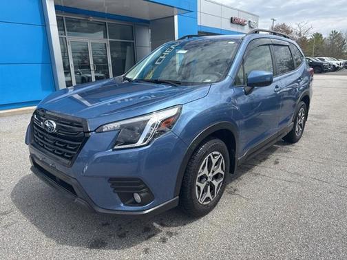 2022 Subaru Forester Premium