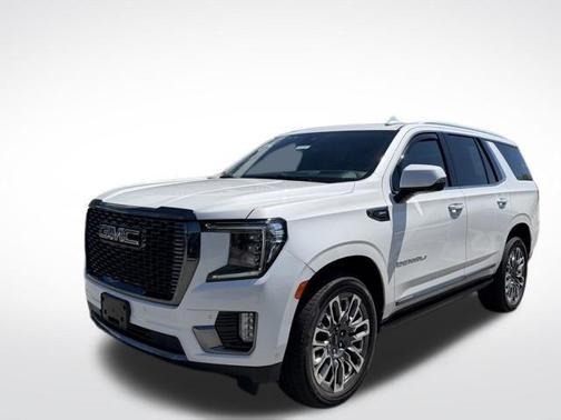 White Frost Tricoat 2023 GMC Yukon Denali Ultimate