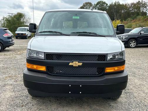 2025 Chevrolet Express 2500 RWD 2500 Regular Wheelbase WT