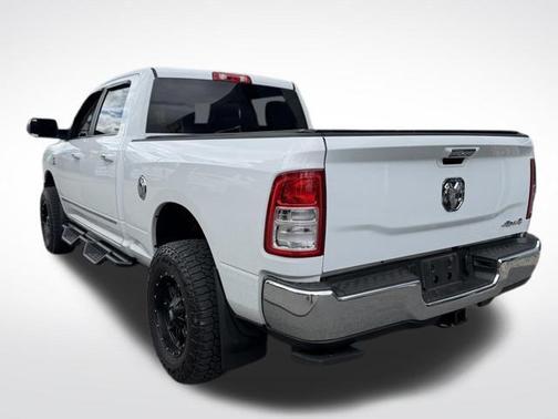 Bright White Clearcoat 2019 RAM 3500 Big Horn Crew Cab 4x4 6'4' Box