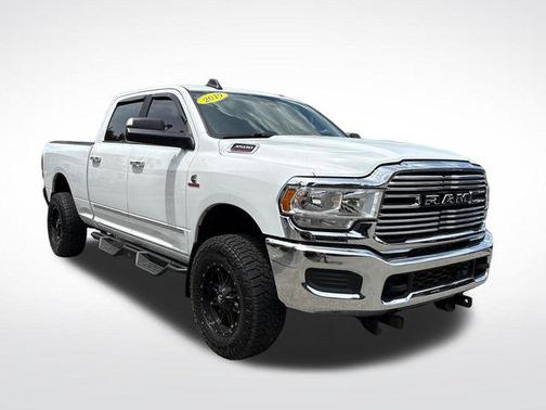 Bright White Clearcoat 2019 RAM 3500 Big Horn Crew Cab 4x4 6'4' Box