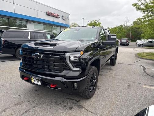 2025 Chevrolet Silverado 3500 LT