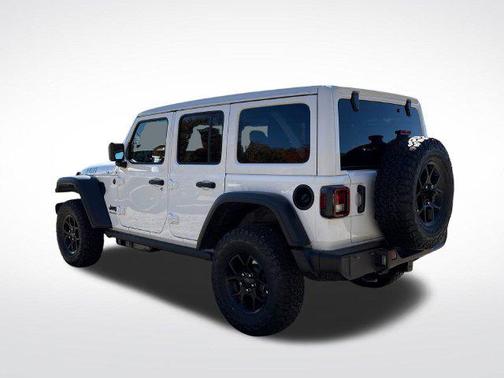 Bright White Clearcoat 2027 Jeep Wrangler Willys