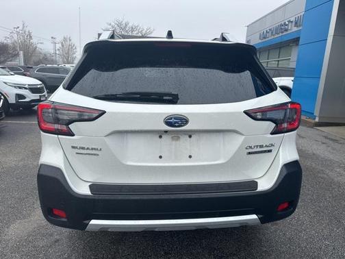 2023 Subaru Outback Touring XT