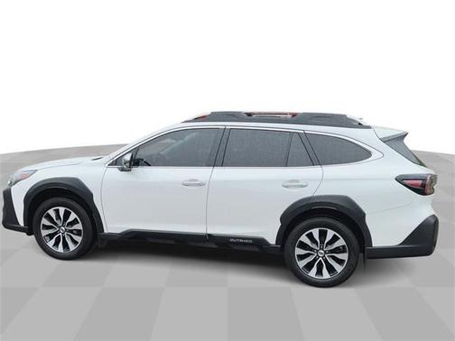 2023 Subaru Outback Touring XT