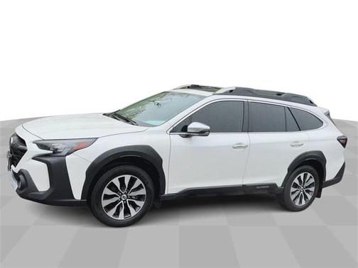 2023 Subaru Outback Touring XT