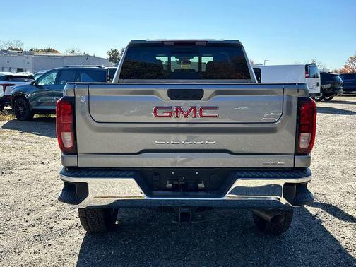 2026 GMC Sierra 2500 SLE