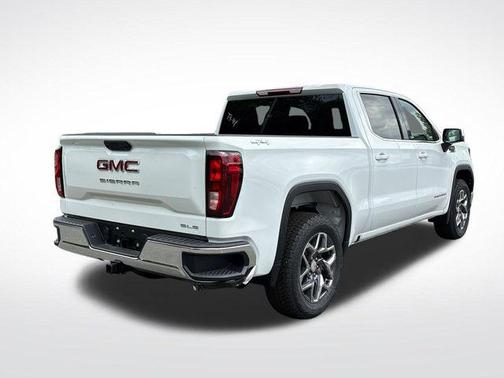 Summit White 2026 GMC Sierra 1500 SLE