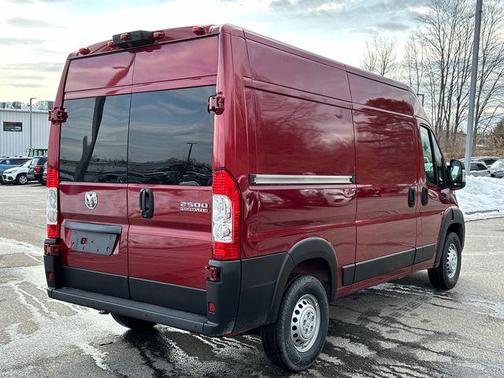 2025 RAM ProMaster 2500 Tradesman