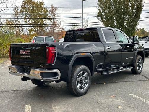 2026 GMC Sierra 2500 SLT