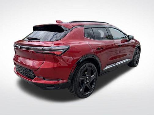 Radiant Red Tintcoat 2025 Chevrolet Equinox EV RS